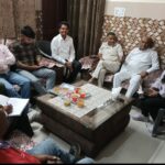 सुदूर क्षेत्रो मे कार्यरत पत्रकारो को भी सॅपर्क मे लेने की आवश्यकता – देवी प्रसाद गुप्ता सोमवार की शाम को प्रदेश कार्य समिति की बैठक रूडकी (हरिद्वार) मे सम्पन्न