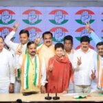 उत्तराखंड में भाजपा को लगा तगड़ा झटका,  दिल्ली में छह बड़े नेताओं ने थामा कांग्रेस का दामन