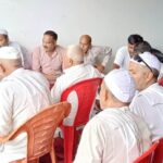 पूर्व राज्य मंत्री डॉ. गौरव चौधरी ने अपनों संग बैठकर दिया भाईचारे का संदेश
